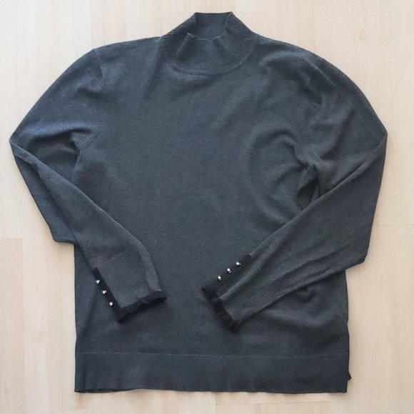 Gray Mock Turtleneck - Picture 1 of 3